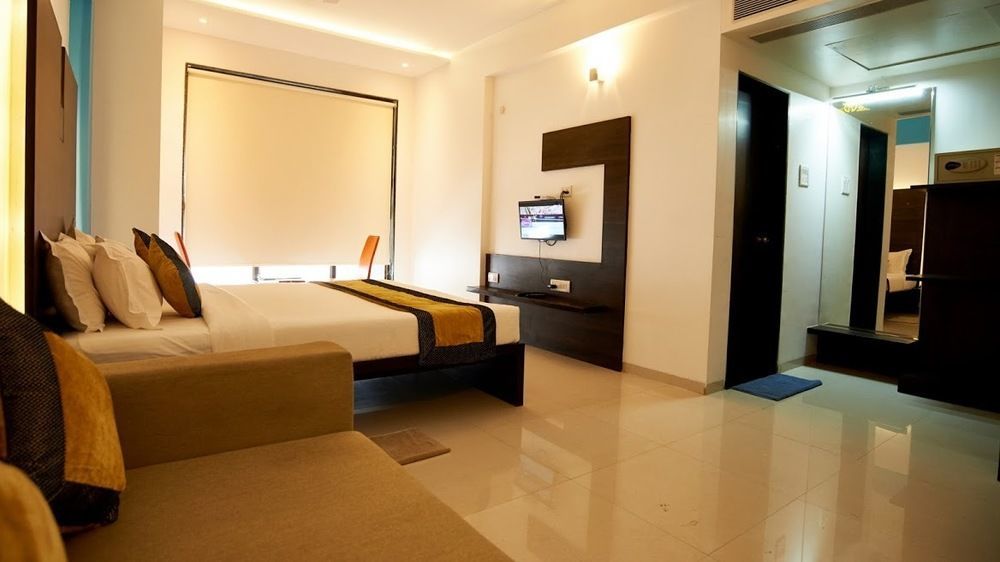 Hotel Golden View Shirdi Exterior foto