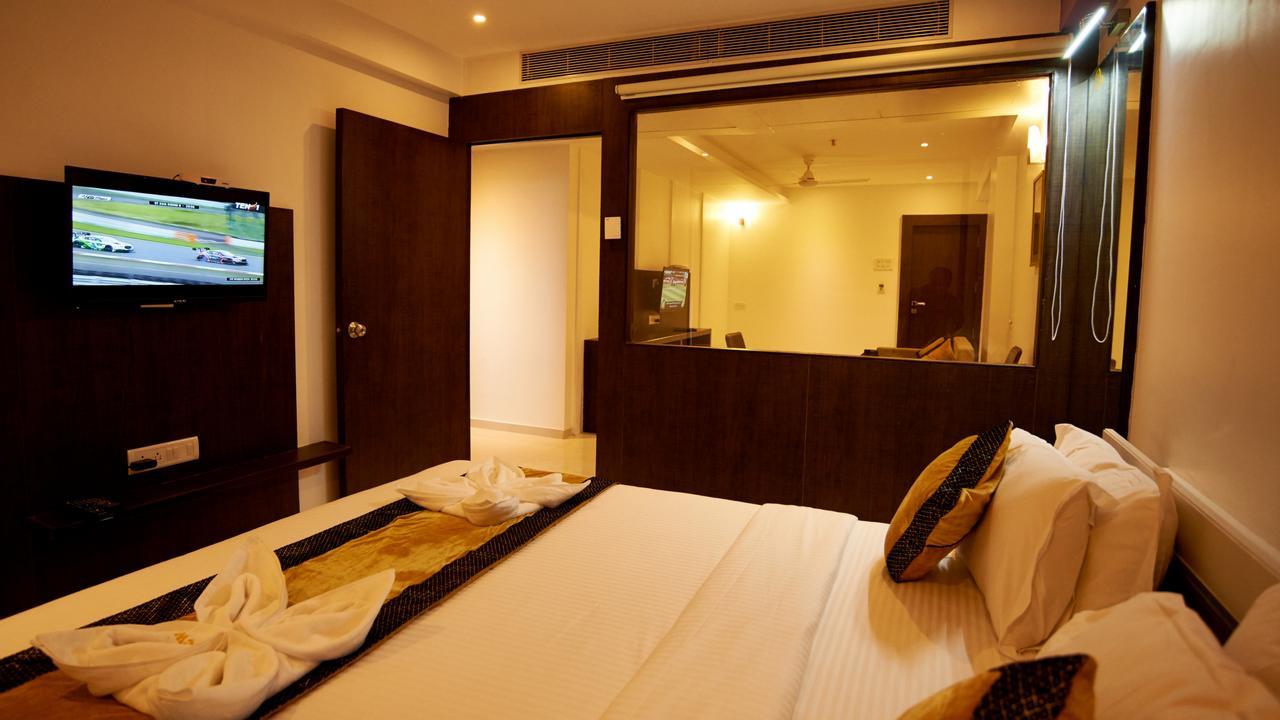 Hotel Golden View Shirdi Exterior foto