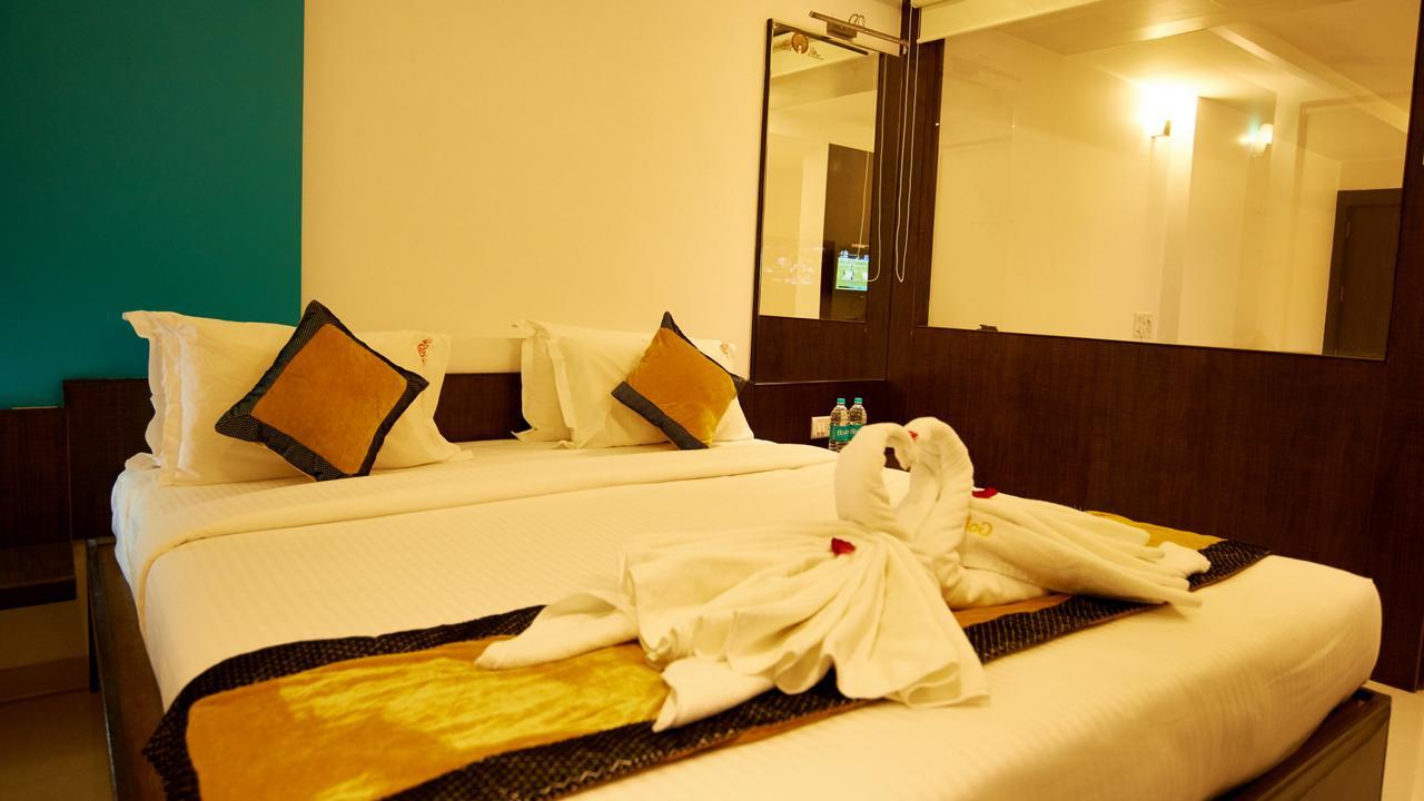 Hotel Golden View Shirdi Exterior foto