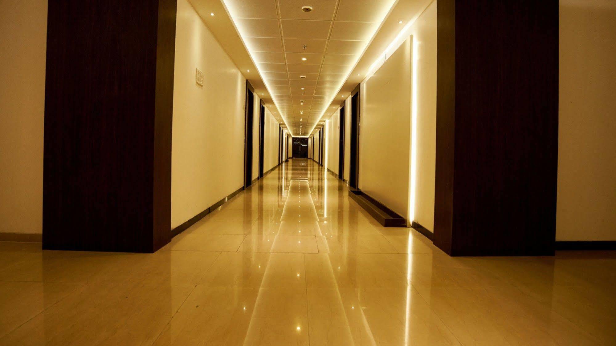 Hotel Golden View Shirdi Exterior foto